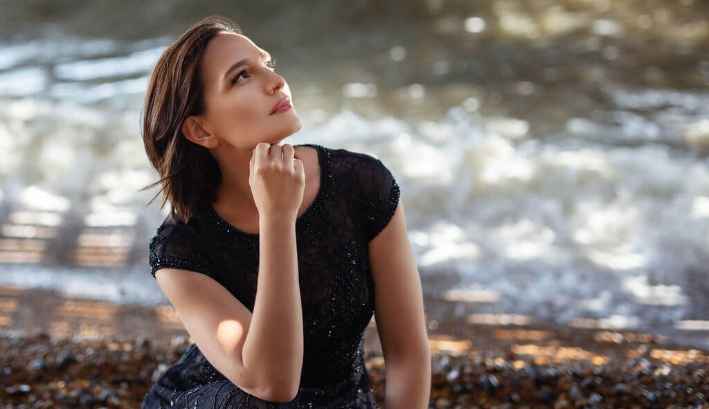 Kate Lindsey, mezzo-soprano