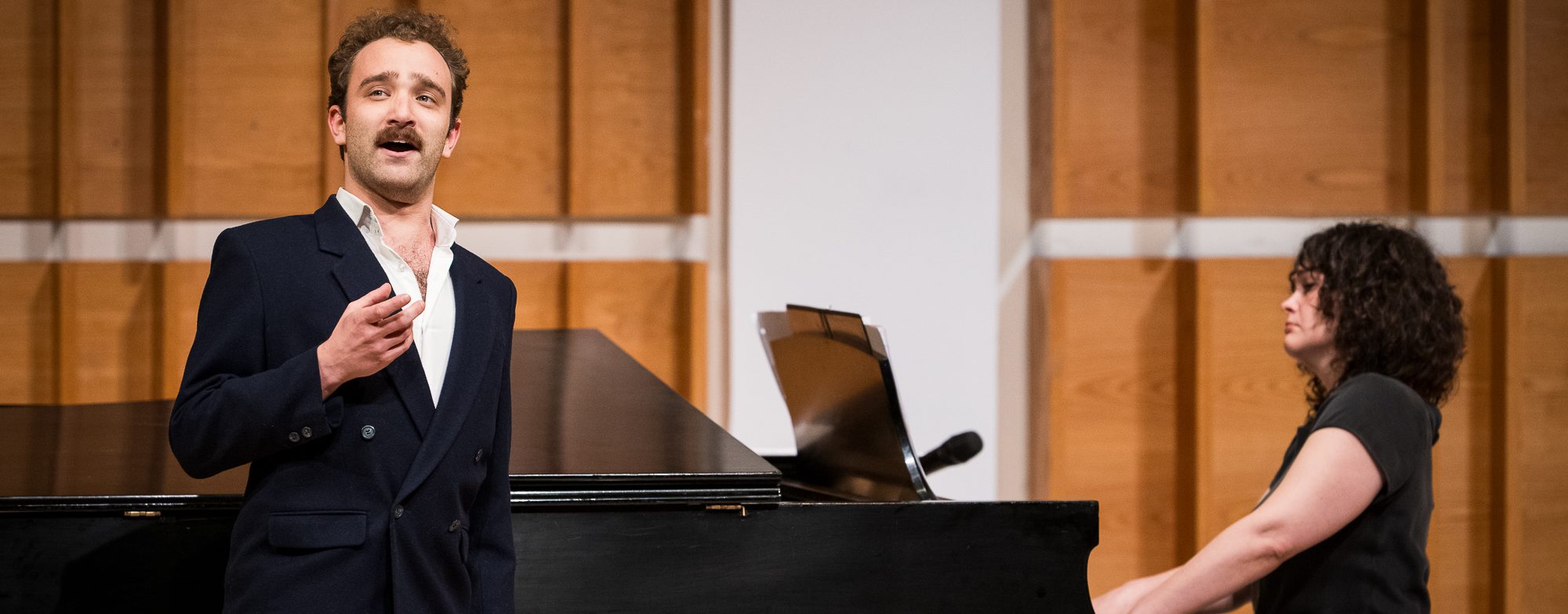 Kate Lindsey, mezzo-soprano